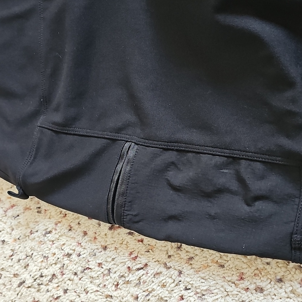 Carhartt Women's Black Leggings - Picture 4 of 11